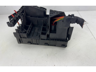 Блок предохранителей 1K0937118, 1306268503   Skoda Yeti (5L)    