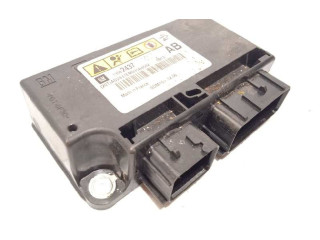 Блок подушек безопасности 13582437 Opel Meriva B