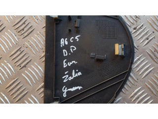 Отделочный щит панели (боковой)