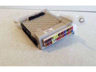 Блок предохранителей 63589313, 8273002P80A   Toyota Corolla E210 E21