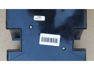 Блок управления климат-контролем 30737669 Volvo S40