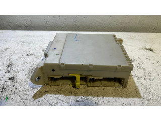 Блок предохранителей 8273053050, 7E250883 Lexus IS 220D-250-350