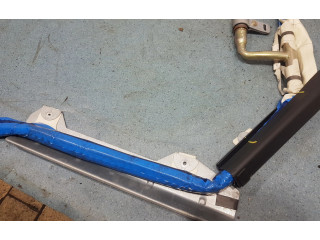 Боковая подушка безопасности Jeep Commander