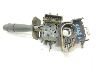 Переключатель дворников 8200077622 Renault Kangoo I