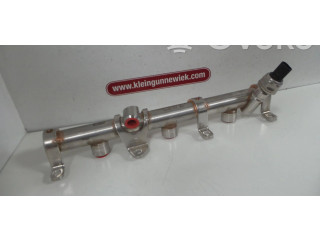 Vstřikovací lišta 06M133316L Audi A8 S8 D5 CZSE