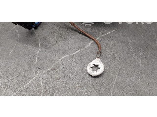 Моторчик заднего дворника     Opel Tigra A