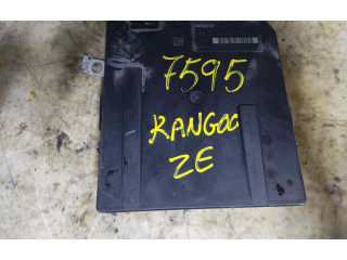   Pojistková skříňka 820144235   Renault Kangoo  2012