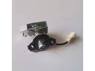 Zámek zadních dveří 3070   Lexus IS 220D-250-350 2010