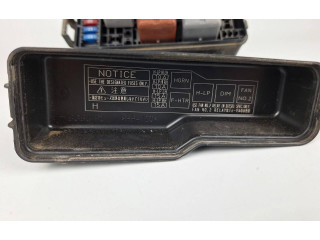 Блок предохранителей  S389P1   Toyota Corolla Verso E121    