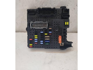 Блок предохранителей 28080156, 00007574665   Volvo XC90    