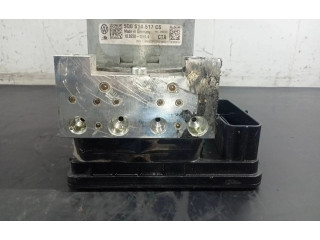 Блок АБС 5Q0614517CS Skoda Octavia Mk3 (5E) 2013 - 2019 года