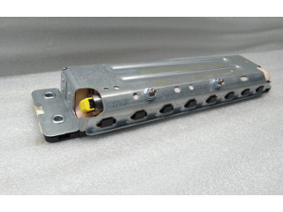 Подушка безопасности для колен 31351335, P031351335 Volvo XC90