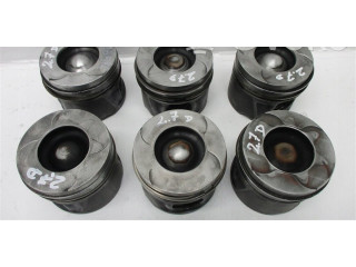 Поршень Land Rover Discovery Sport