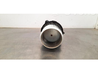 Вентилятор печки    272104788R   Renault Clio V