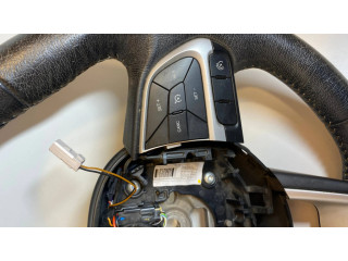 Руль Jeep Renegade  2014- года 07356038230      