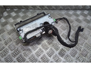 Дисплей    8V0857974E, 8V0857273N   Audi RS3