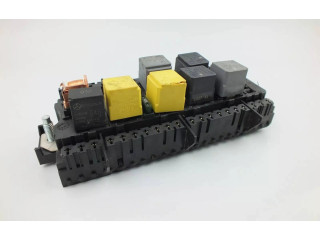 Pojistková skříňka A1669068201 Mercedes-Benz GLE (W166 - C292) 2017