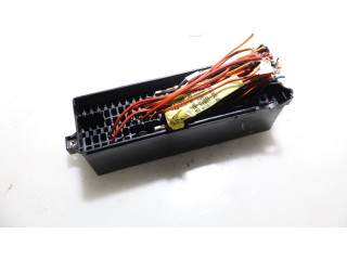 Блок предохранителей Volkswagen Jetta VI