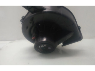 Вентилятор печки       Volkswagen Polo IV 9N3