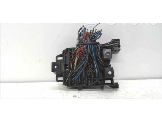 Pojistková skříňka 71541352 Opel Monterey