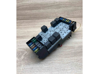 Блок предохранителей 9441607 Volvo S80