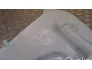 Бачок оконной жидкости