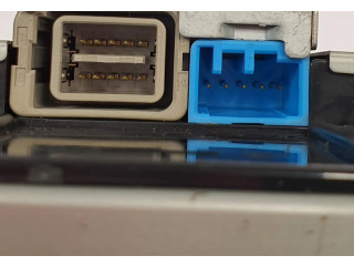 Дисплей 31750208 Volvo XC90