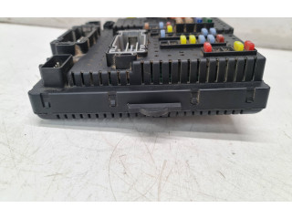 Блок предохранителей 30728512, 28017881   Volvo V70    