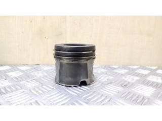 Píst 0840ZU BMW 5 F10 F11 pro naftový motor 2.0
