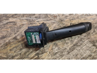 Ручка стеклоочистителей 30768100 Volvo V70