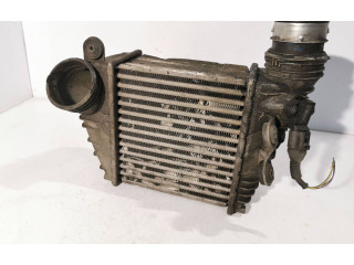 Интеркулер  1J0145803E, 862497V   Audi A3 S3 8L 