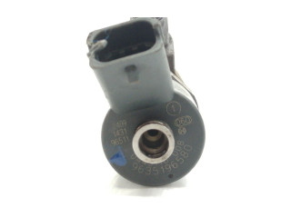 Форсунка 0445110008 Citroen Berlingo 9HT