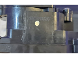 Моторчик заднего дворника 15839037    Chevrolet Tahoe