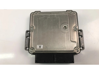 Řídící jednotka 391502A200 KIA Venga 2013