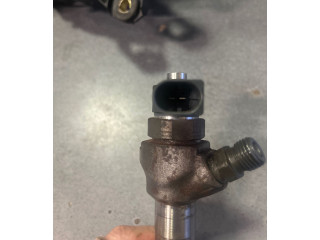 Vstřikovač 04L130277AC, 71RB516 Seat Alhambra (Mk2) CUV