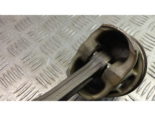 Píst 7843237 BMW 7 F01 F02 F03 F04 pro benzínový motor 4.4 N63B44 V8