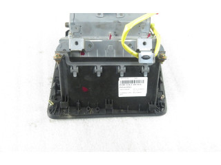 Подушка безопасности пассажира Mitsubishi Outlander