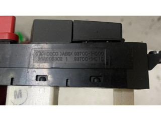 Включатель аварийных фонарей