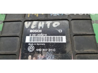 Блок управления двигателем Блок управления 0261200714, 1H0907311C   Volkswagen Golf III