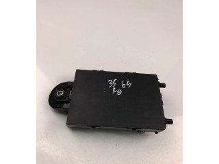 Блок предохранителей  32209198, NO3564   Volvo XC90    