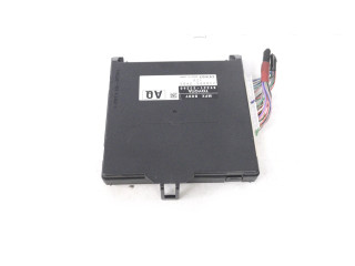 Блок комфорта 8922153260, 2380003402 Lexus IS III XE30