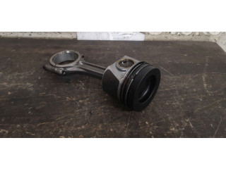 Píst 04L107065AM, 04L105401A Volkswagen Tiguan DFGA