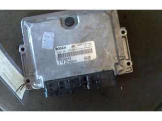 Блок управления впрыскивания    0281001552, 0281001552   Fiat Stilo