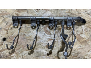 Vstřikovací lišta 7547599, 7537319 BMW 5 F10 F11 pro benzínový motor 4.4