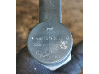 Vstřikovací lišta A6540780049, 17095728 Mercedes-Benz E W213 654