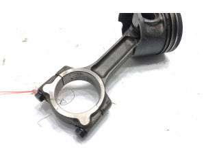 Píst K9K836 Renault Megane III