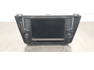 Дисплей    5G0919606   Volkswagen Tiguan