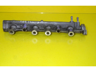 Топливная рампа 857013 Renault Scenic I