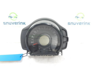 Панель приборов 769167320U Peugeot 108