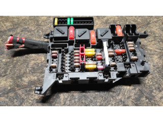 Блок предохранителей 9360501 BMW 2 F45